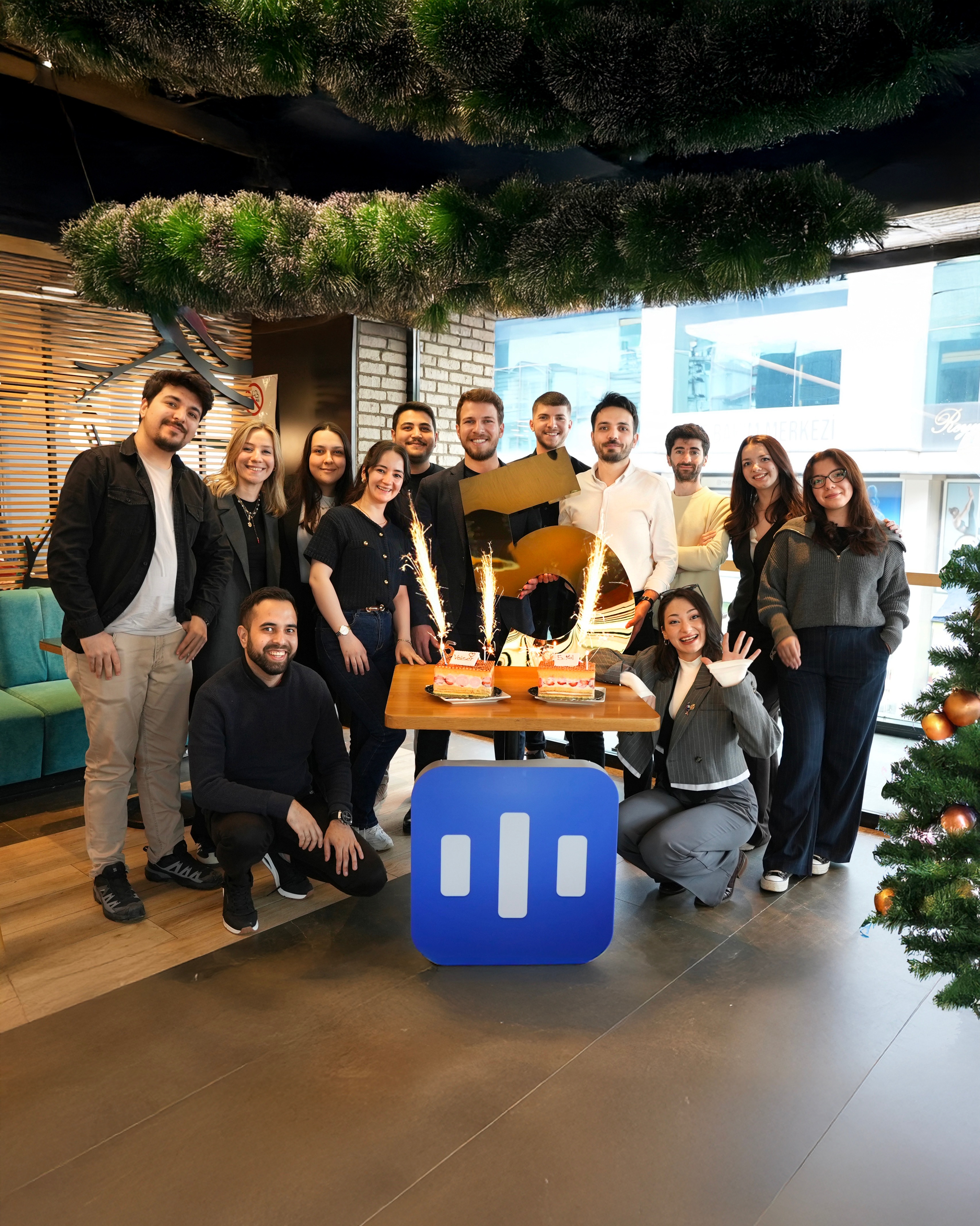 Qui sommes nous? Que faisons-nous?